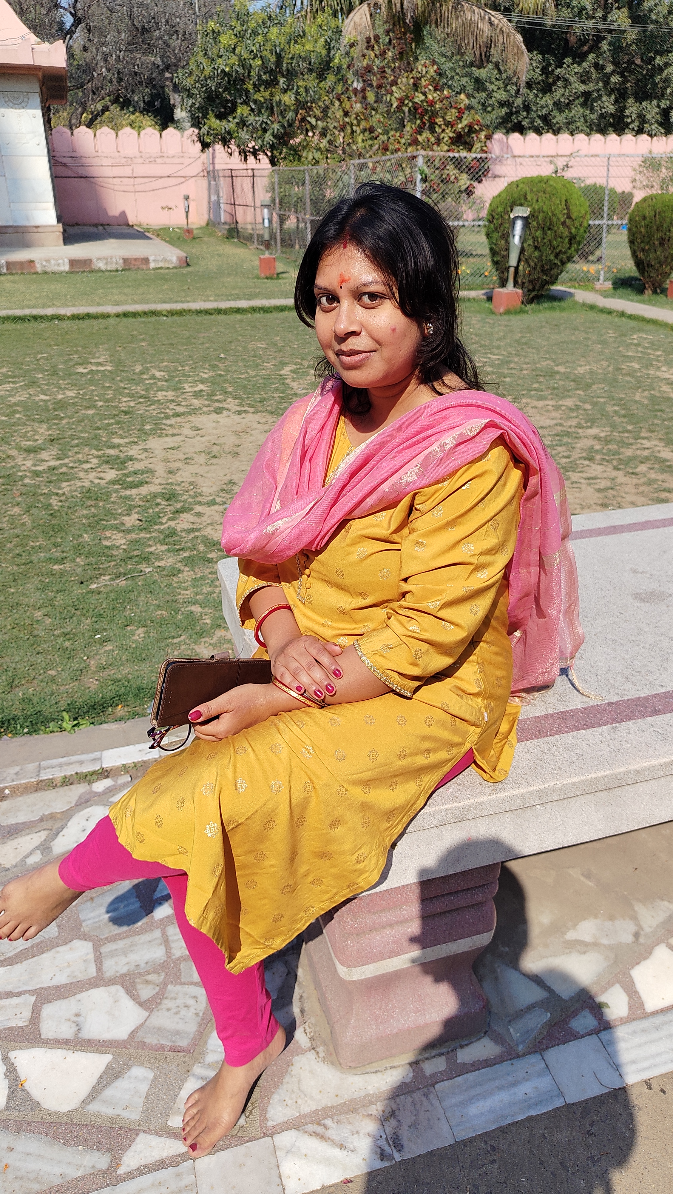 Mandira